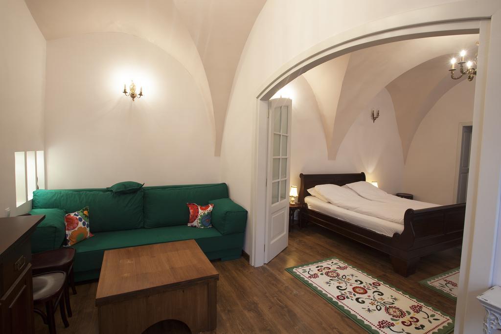 Green Door Apartment Sibiu Ruang foto